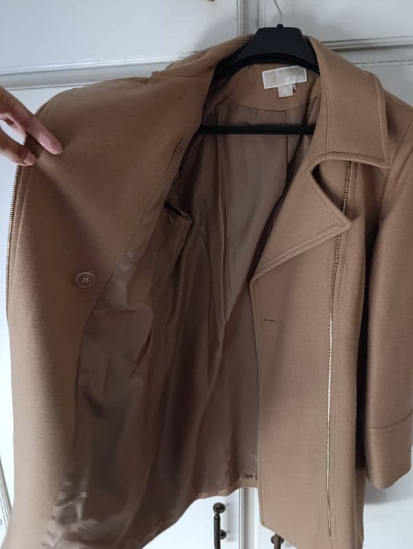 Ladies coat | Michael Kors Original | Large Size | Negotiable price 2