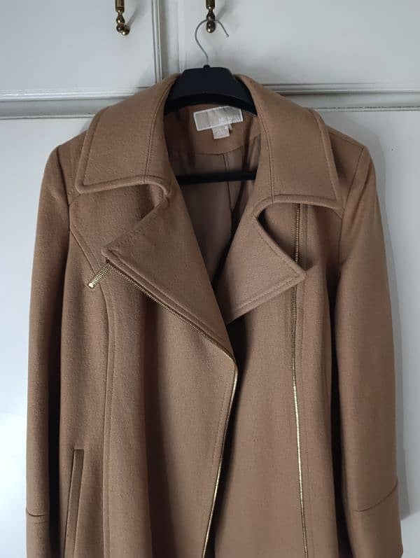 Ladies coat | Michael Kors Original | Large Size | Negotiable price 4