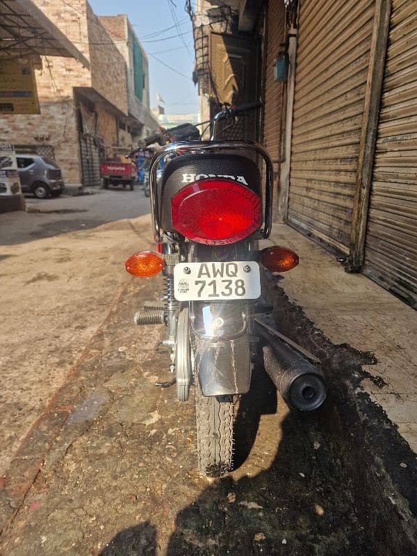 Honda cg 125 red 5