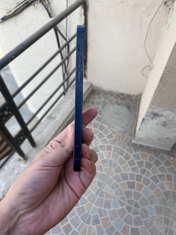 iphone 12 64gb dual pta aproved 0