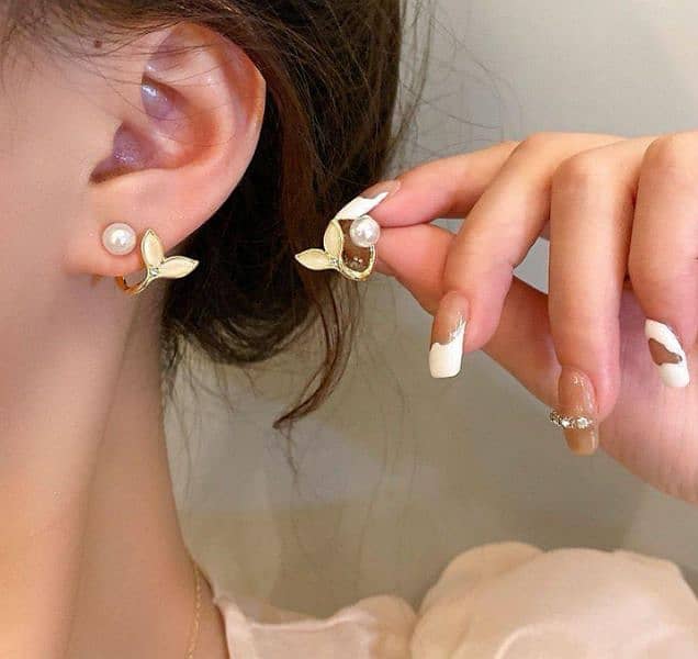 important Korean style earrings 9