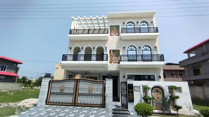 10 Marla House For Sale In Bismillah Housing scheme Manawan Lahore House located in Hussain Block 10 Marla 50 feet road House for sale 0