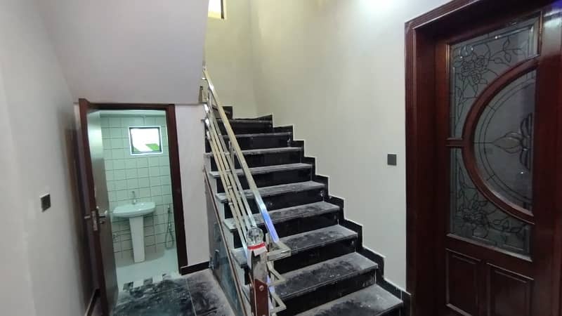 10 Marla House For Sale In Bismillah Housing scheme Manawan Lahore House located in Hussain Block 10 Marla 50 feet road House for sale 9