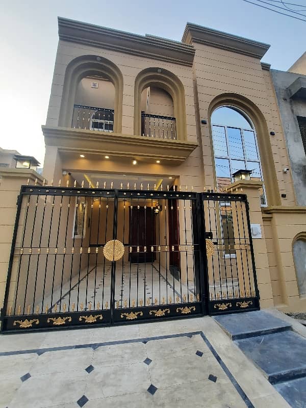 5 Marla house for sale in Bismillah housing scheme Lahore This house is located In B block 5 Marla brand new house for sale 2