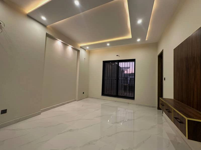 5 Marla House for Sale in Paragon City Block Imperial 5