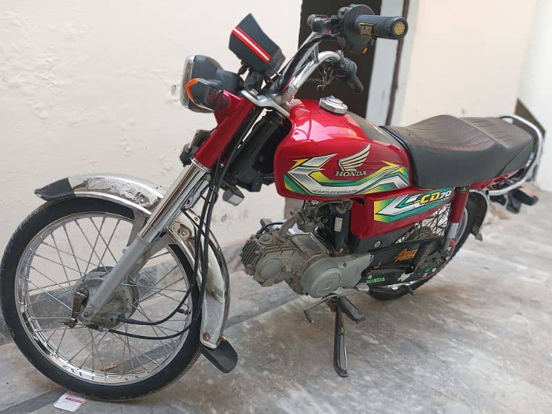 Honda CD 70 2023 3