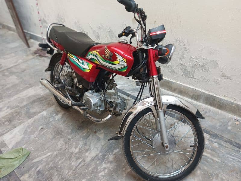 Honda CD 70 2023 0