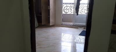 Brand New 4 Marla Falt for rent available with gas near DHA M block