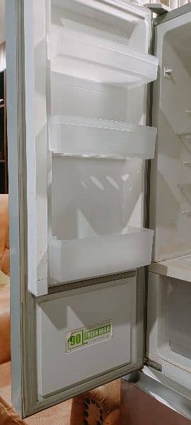 French Door / Glass door Refrigerator 4