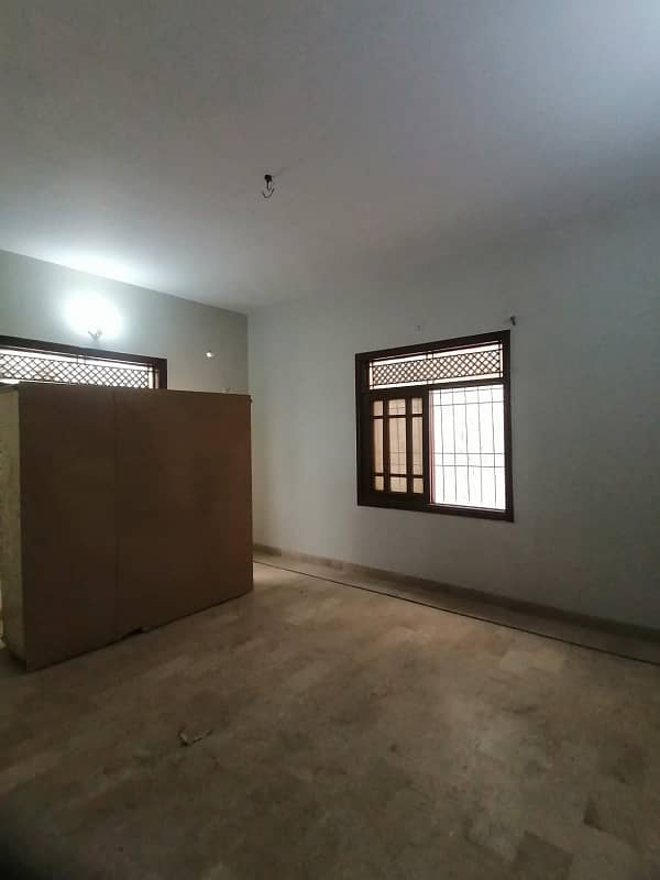 three bed dd ground floor portion for rent in johar 2