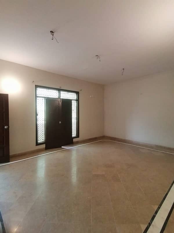 three bed dd ground floor portion for rent in johar 7