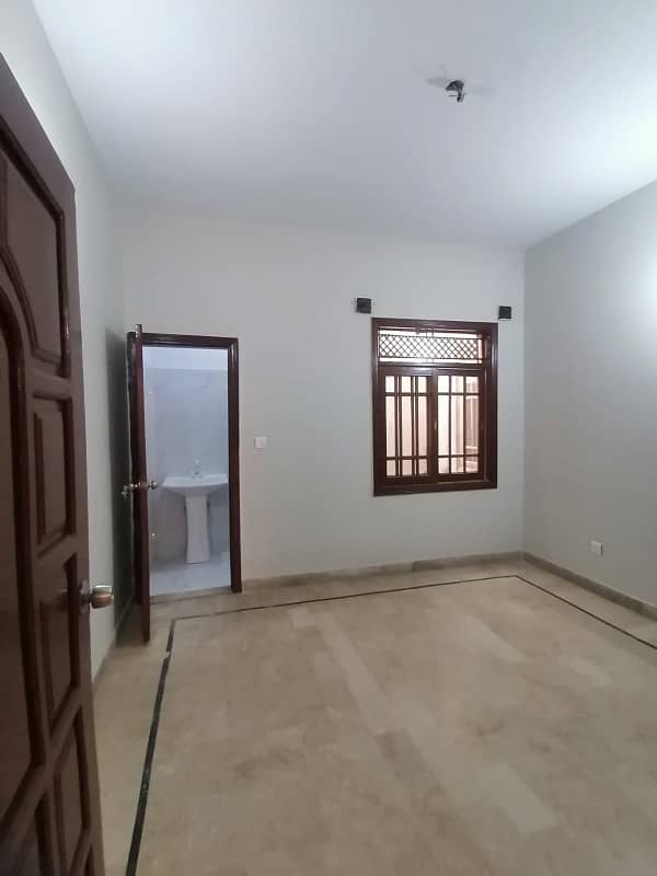 three bed dd ground floor portion for rent in johar 9