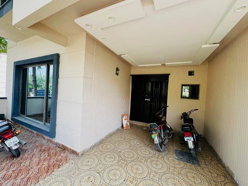 5 Marla House for Sale in Paragon City Block Executive 14