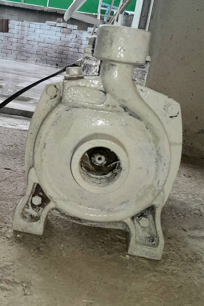 Water Motor Sale 9,500 2