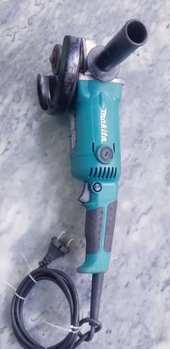 Makita