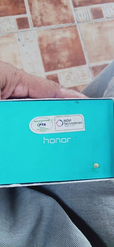 honor 8x ram 4-128 11