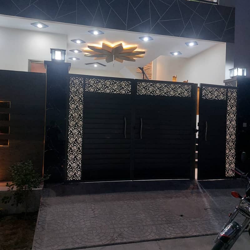 5 Marla Prime Location Stunning House for Sale in Gulberg City, Okara | Demand: 2 Crore 0