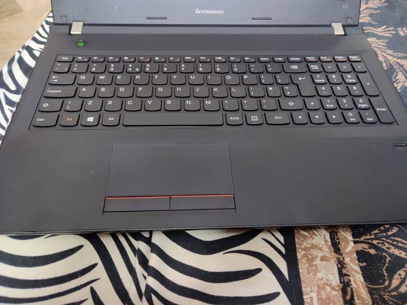 Lenovo 8 GB RAM 16 inch display numeric keyboard 1