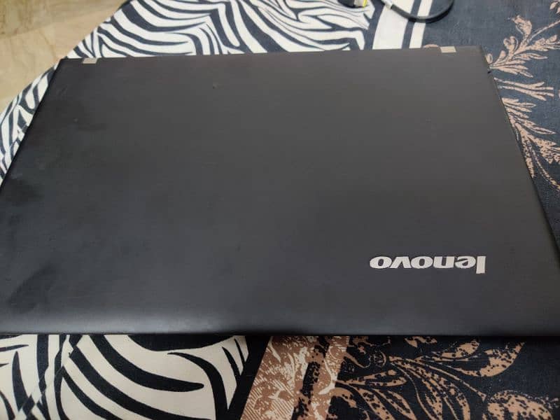 Lenovo 8 GB RAM 16 inch display numeric keyboard 3