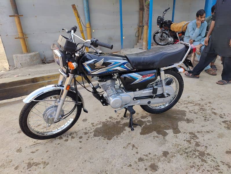 honda 125 25 Model black colour 7