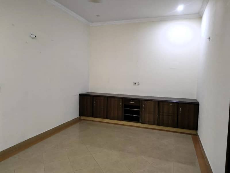 10 Marla Upper Portion On Top Location For Rent in DHA Phase 8 Lahore 4