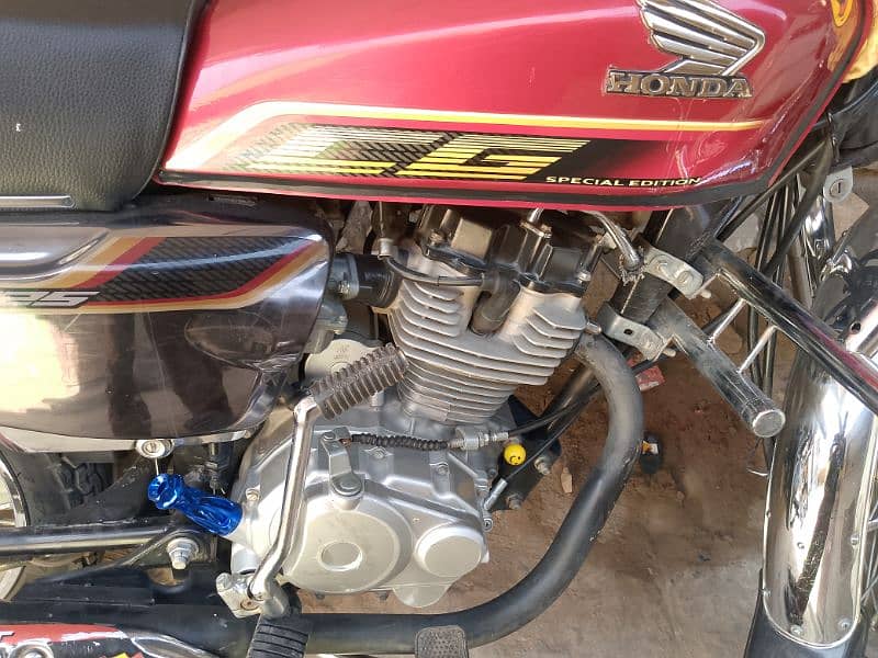 Honda 125 self start by sell 7