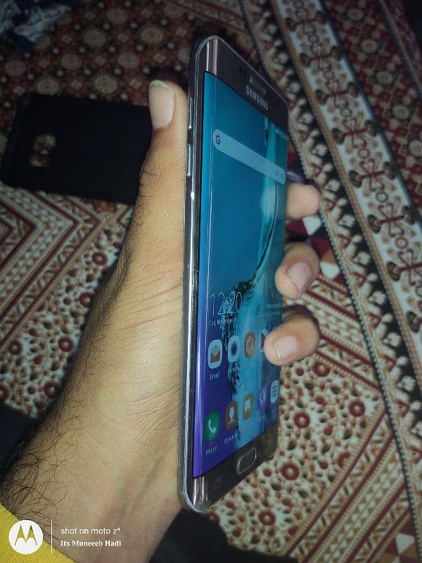 Samsung Galaxy S6 Adge Plus 0