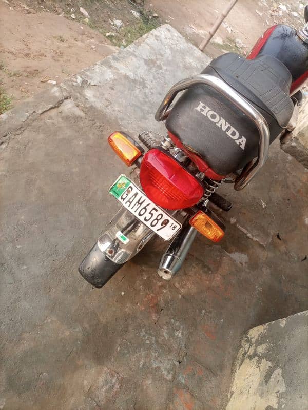 very urgent sale metro 70cc 3