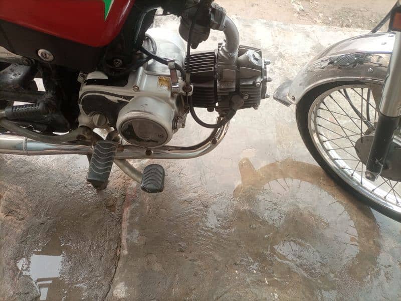 very urgent sale metro 70cc 5