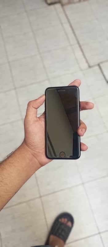 iphone se 2020 with box 64 gb 2