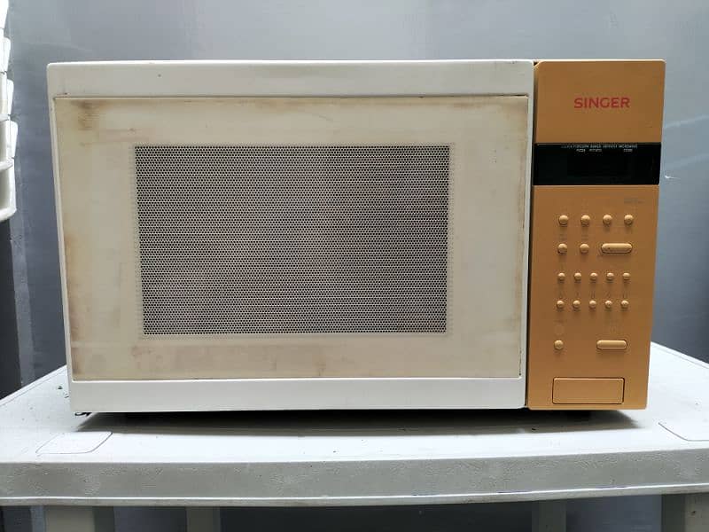 Microwave oven 0