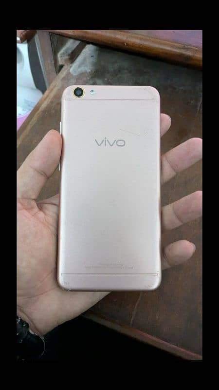 VIVO Y66 1