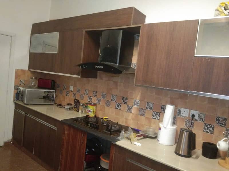 10 Marla Underground Parking 6th Floor Flat Available For Sale 20