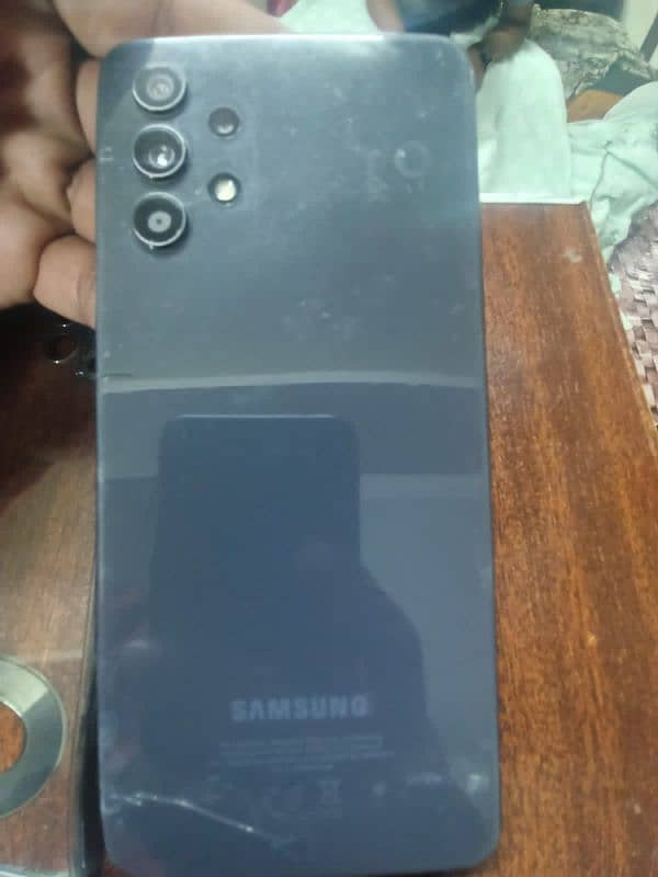 Samsung A32.   Ram 6/128 2