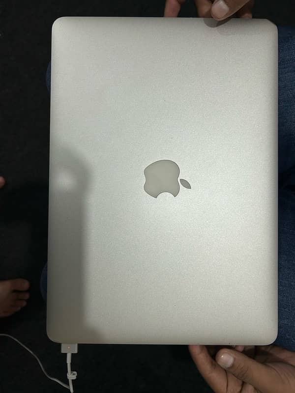 Macbook Air 2012 4/128gb 2