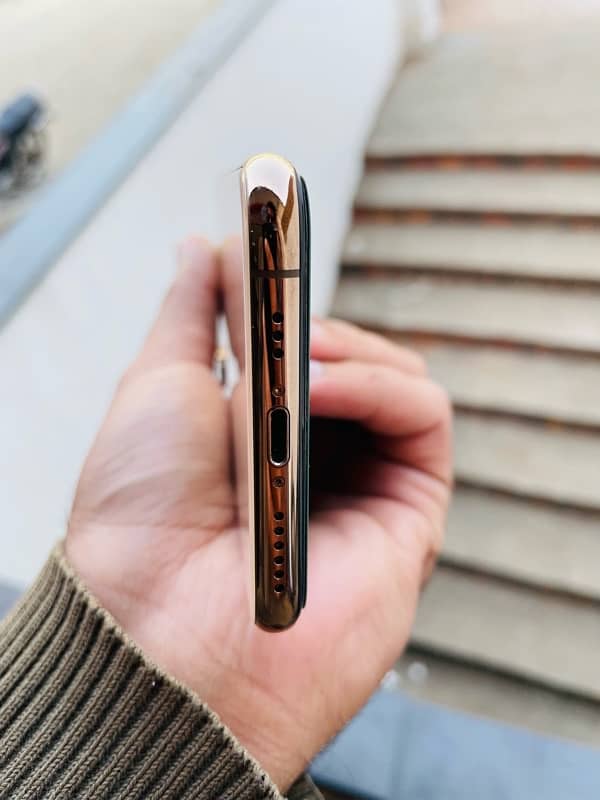 Iphone Xs dual pta approved 4