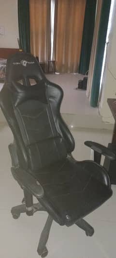 Used original razor gaming chair