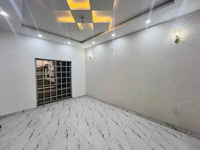 10 Marla Brand New House For Sale In Lake City - Sector M-2A Ring Road Lahore 6