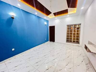 10 Marla Brand New House For Sale In Lake City - Sector M-2A Ring Road Lahore 8