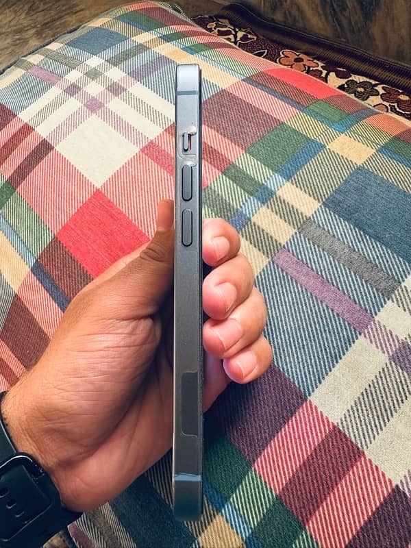 Iphone 14 jv 10/10 condition 128 gb 4