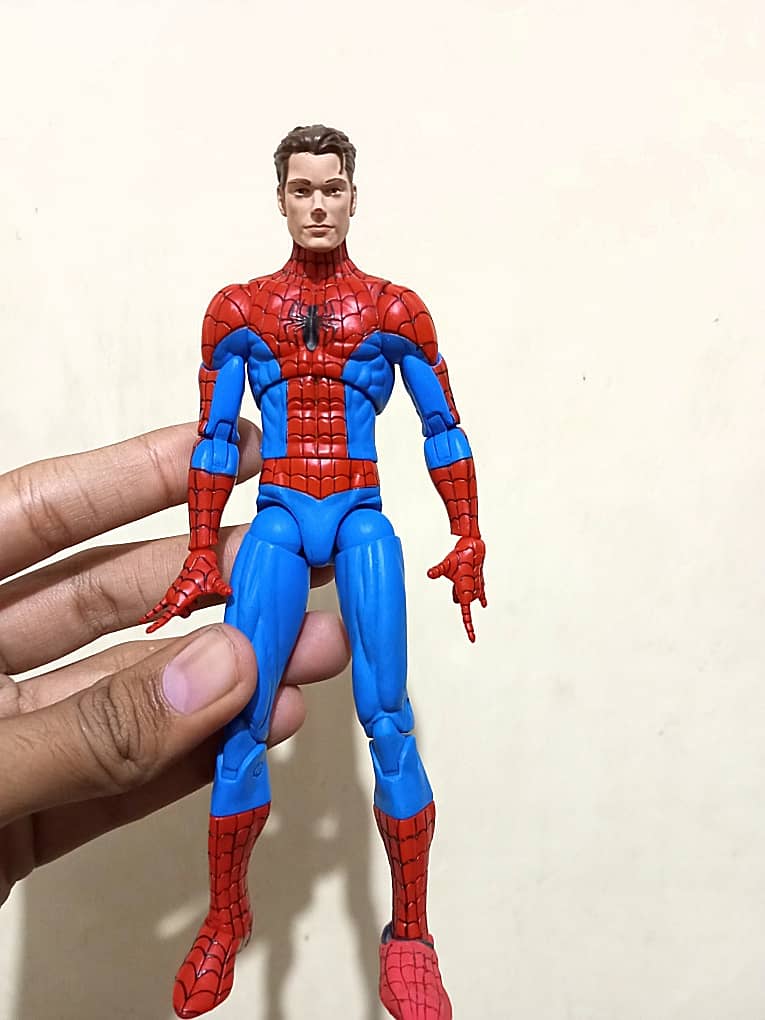 Spiderman action figure 4