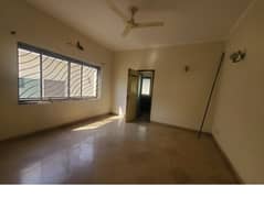 10 Marla Upper Portion For Rent In DHA Phase 1,Block D, Lahore.