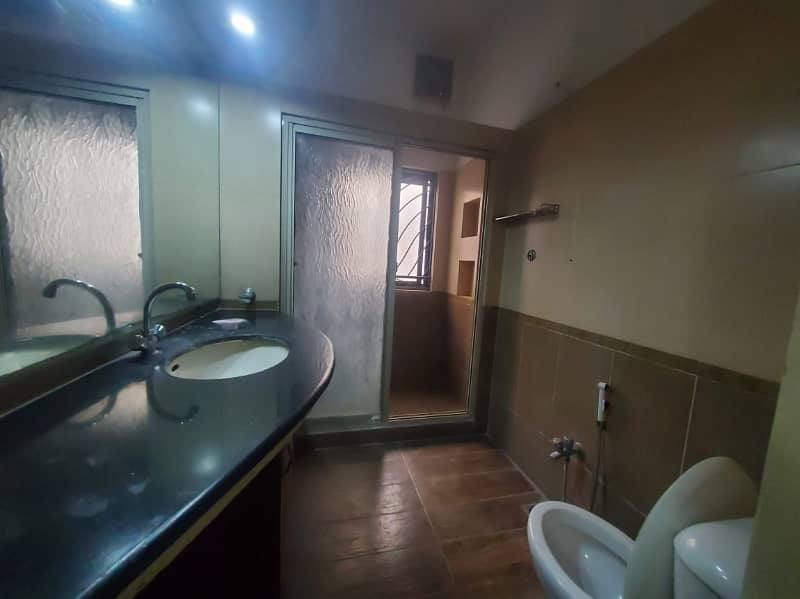 10 Marla Upper Portion For Rent In DHA Phase 1,Block D, Lahore. 2