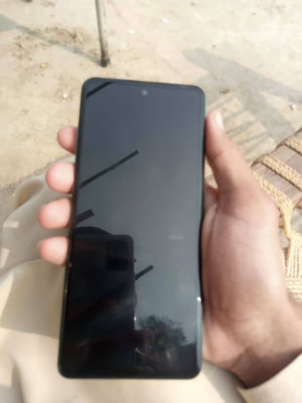 Tecno spark 20 pro 3