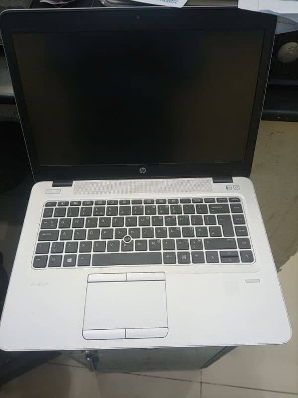 HP laptop good condition 1