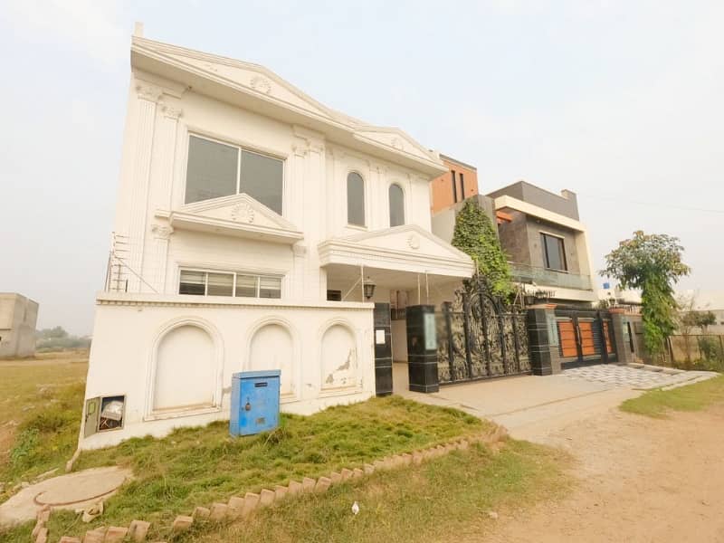 Affordable House Of 10 Marla Is Available For Sale 3