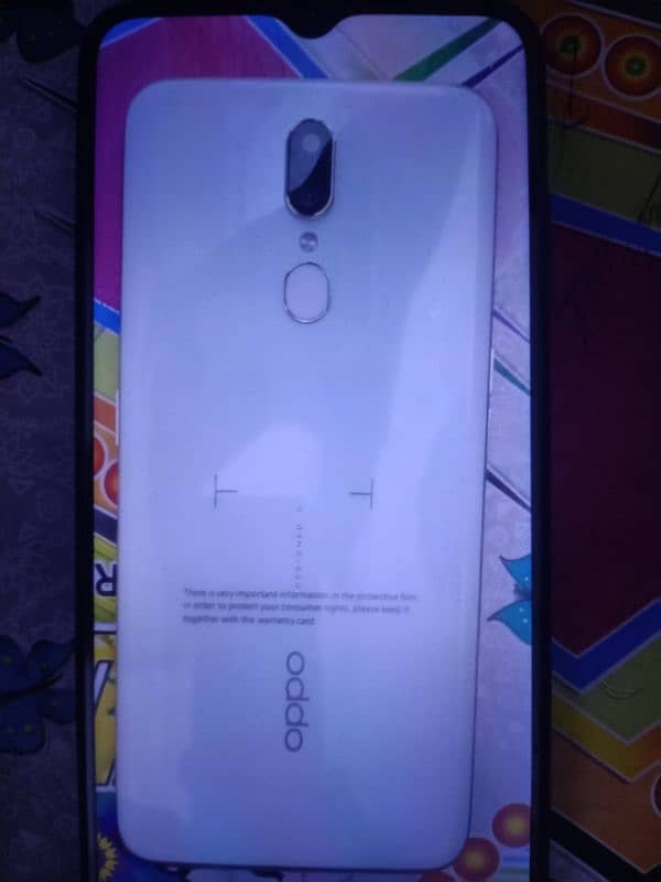 oppo f11 all ok ha koi msla nahi ha 8 256 1