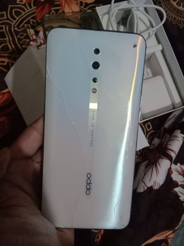 Oppo Reno z 256Gb+6Gb, touch or back thori si tuti ha. 0329-7233700 1