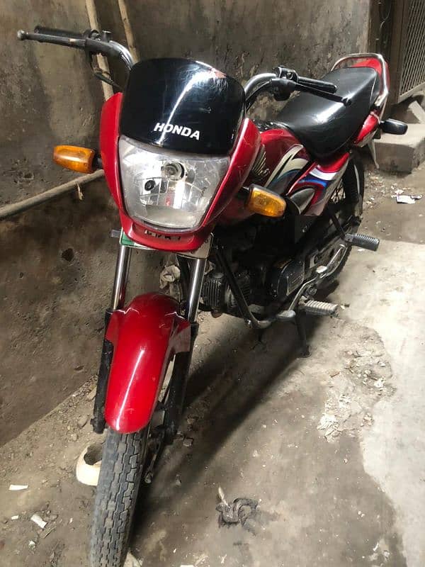 Honda pridor 100cc 2016 4