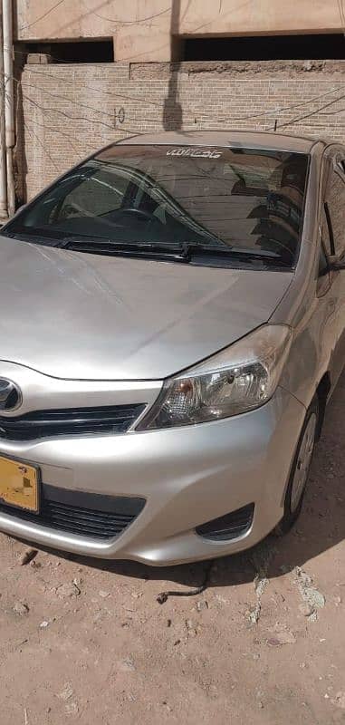 Toyota Vitz 2012 4